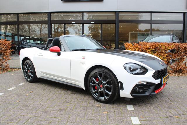 Abarth 124 Spider 1.4 Turbo | Rijklaar | NL-auto| 1e Eig | Stoelverw. | Bose | LED | Parkeersens. | Regensensor | Navi | Cruise | Leder