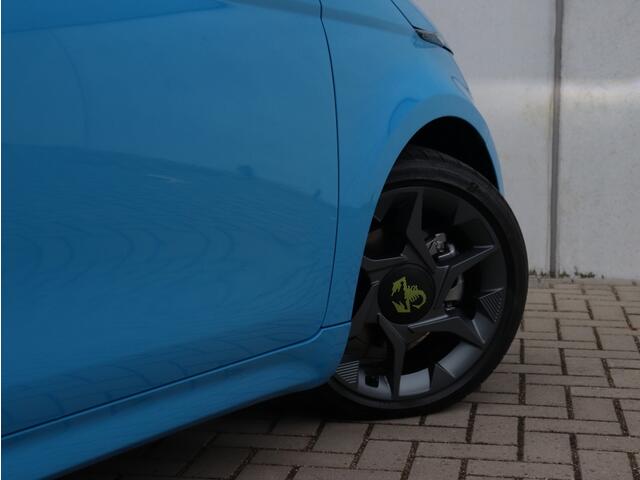 Abarth 500 500e Urban 42 kWh | Carplay | LED | Navi | 17"