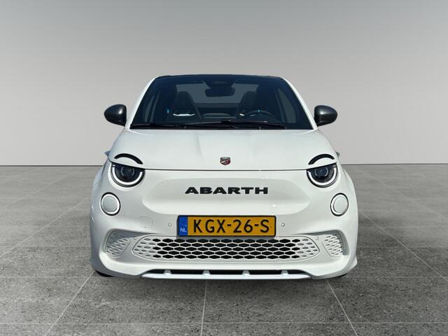 Abarth 500 500e Turismo Cabrio EV 42kWh 155pk | APPLE CARPLAY / ANDROID AUTO | STOELVERW. | CAMERA | ALCANTARA |