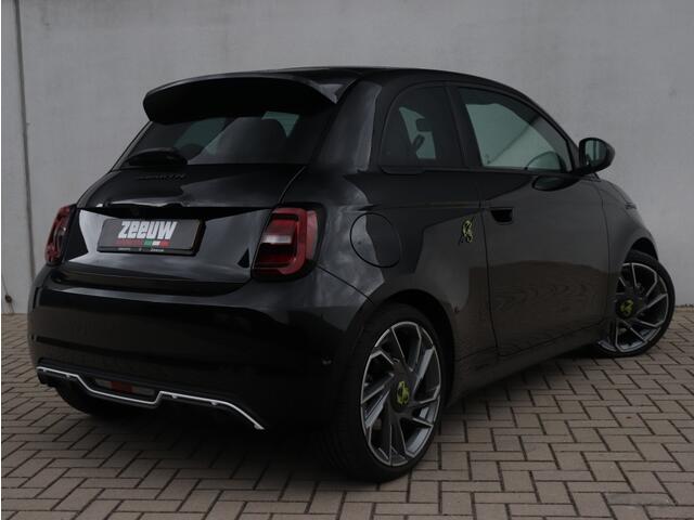 Abarth 500 500e Turismo 42 kWh | Pano | JBL | Navi | LED | Carplay | Winter