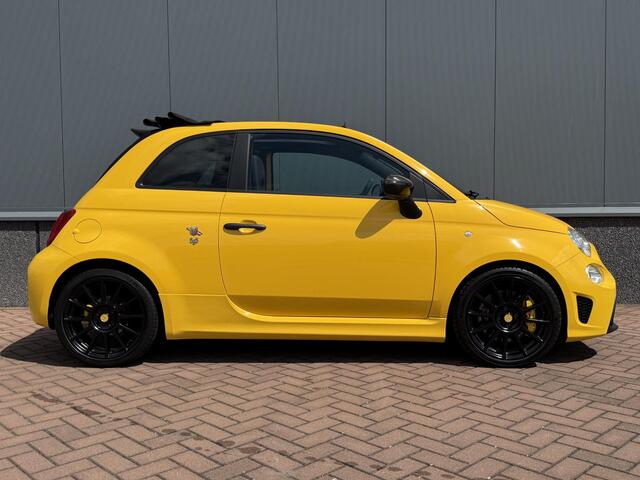 Abarth 595 C 1.4 T-Jet Competizione CARBON | BEATS | CARPLAY