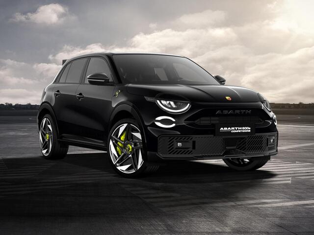 Abarth 600e Competizione 54 kWh | Clima | Adapt. Cruise | Alcantara | Camera | Apple Carplay | Elektr. A-Klep | BSM | Keyless| 20" | Sperdifferentieel | Winter Pack