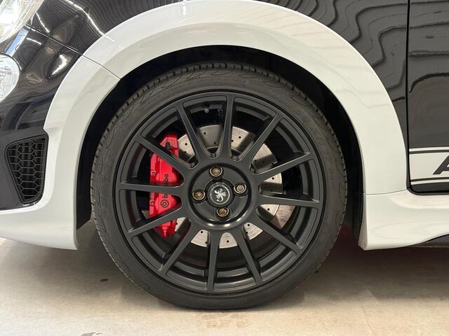 Abarth 695 1.4 T-Jet Anniversario 70 BEATS | BI-XENON | CARPLAY