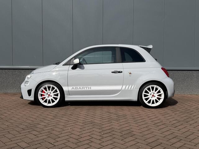 Abarth 695 1.4 T-Jet Esseesse PANO | BEATS | AKRA