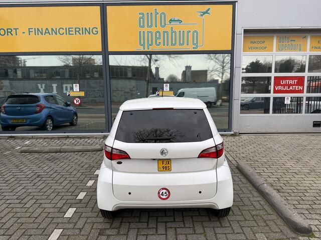 Aixam Brommobiel Sport * BJ 2021 *AIRCO * Apple / Android Carplay * Leder * Achteruitrij Camera * PDC Achter *