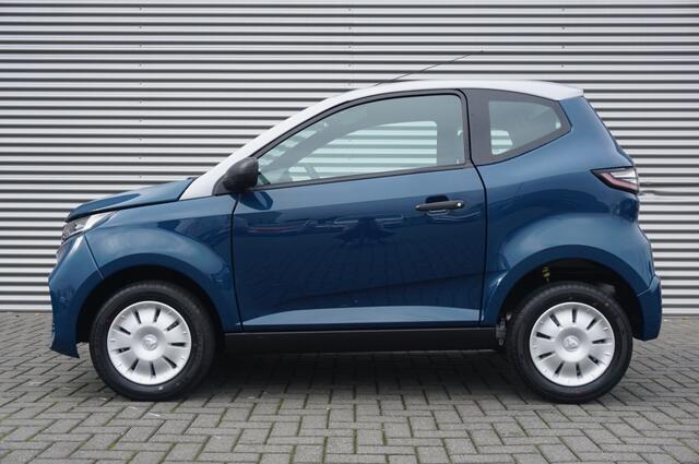 Aixam CITY Pack 45KM/H DIESEL AUT. TWO TONE | RADIO | € 672 KORTING
