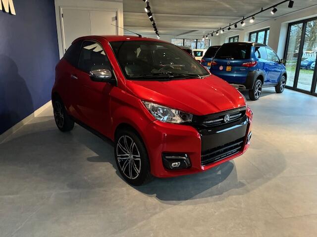 Aixam COUPE Premium brommobiel met ABS, alarm