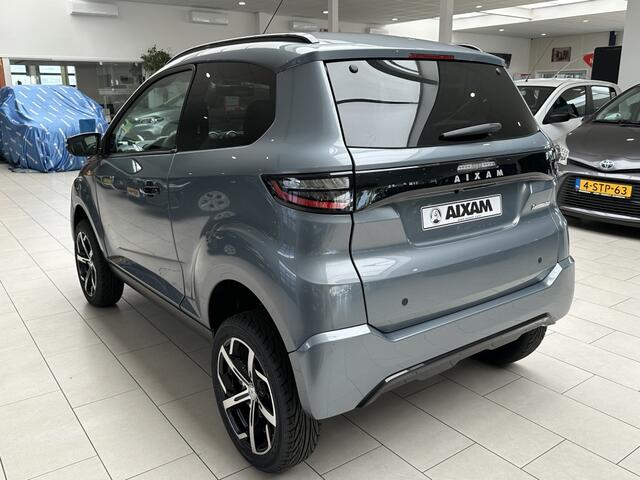 Aixam CROSSOVER Premium [ ANDROID AUTO I CAMERA I DIESEL I HOGE INSTAP ]