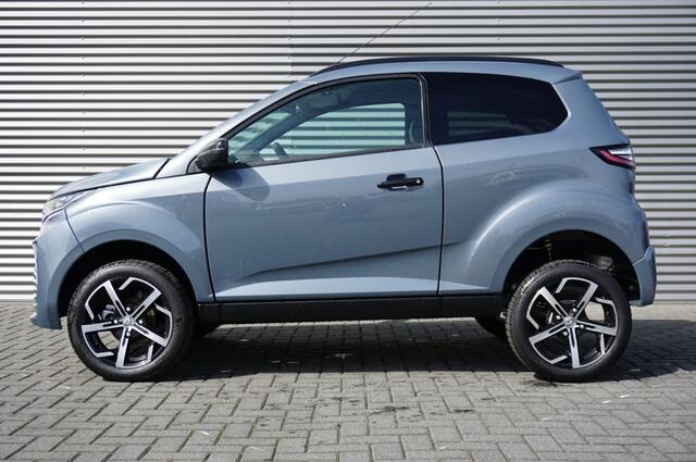 Aixam CROSSOVER Premium 45KM/H | SUPER LUXE | HOGE ZIT | ¤ 1.049,- KORTING