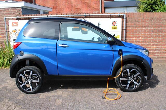Aixam CROSSOVER Premium 100% Elektrisch met Webasto standkachel