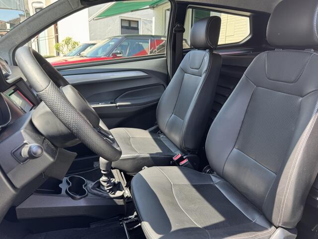 Aixam CROSSOVER Brommobiel Premium [ Diesel I Carplay I Hoge instap ]