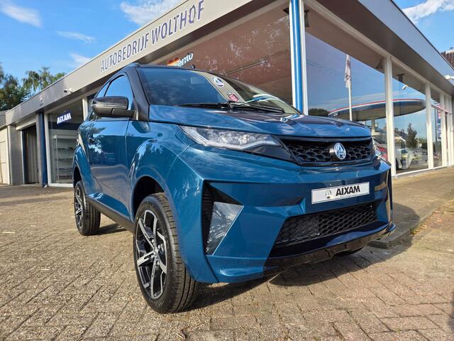 Aixam CROSSOVER Brommobiel SUV nieuw digitaal dashboard