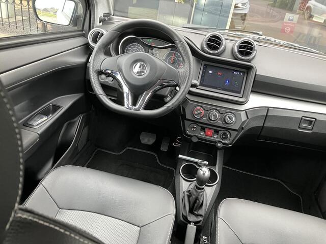 Aixam CROSSOVER e-Crossover Premium | Aangepaste bediening | Standkachel | Dealer
