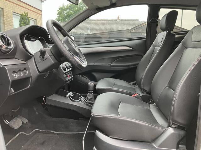 Aixam CROSSOVER e-Crossover Premium | Aangepaste bediening | Standkachel | Dealer