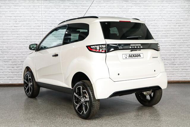 Aixam CROSSOVER SUV / Aluminiumlook Dashboard