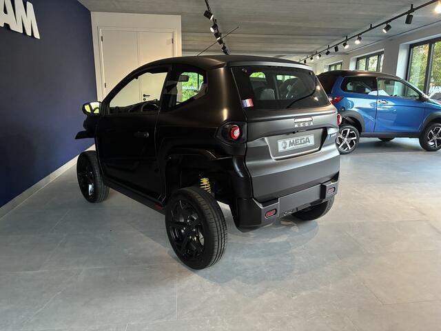 Aixam MEGA eScouty BLACK EDITION brommobiel NIEUW, camera