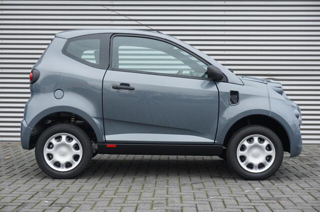 Aixam Minauto e Acces ELEKTRISCH | 45 KM/H | AUTOMAAT | MET. LAK