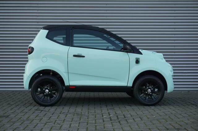 Aixam Minauto E-Chic 45KM/H 100% ELEKTRISCH AUTOMAAT | ZWARTE VELGEN!