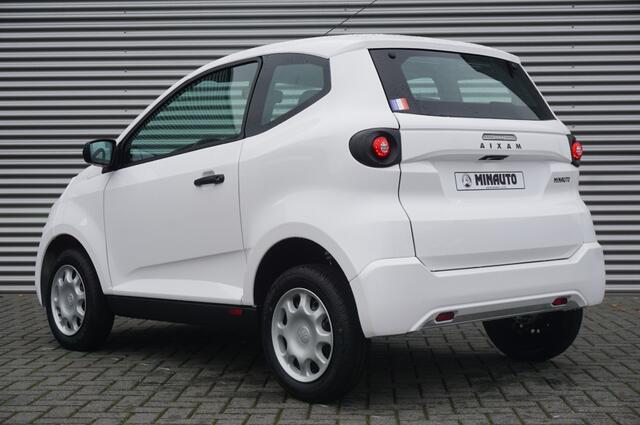 Aixam Minauto Acces 45KM/H DIESEL AUTOMAAT RADIO | BLUETOOTH | LED!