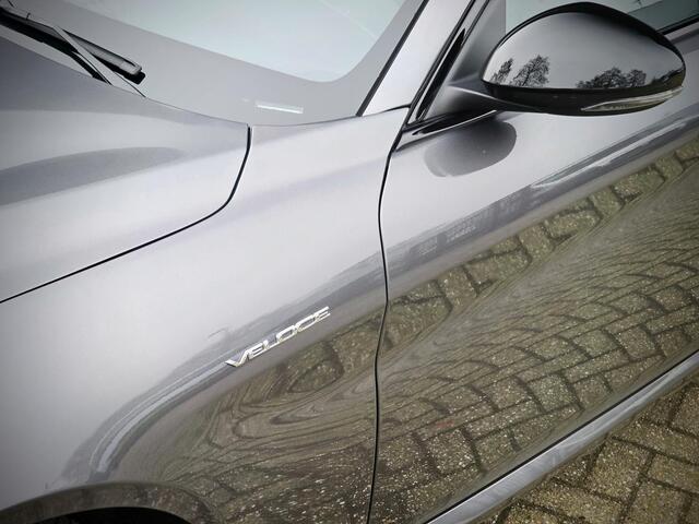 Alfa Romeo GIULIA 2.0 T GME AWD Veloce HARMAN KAR. / RIJ-ASSISTENTIE /