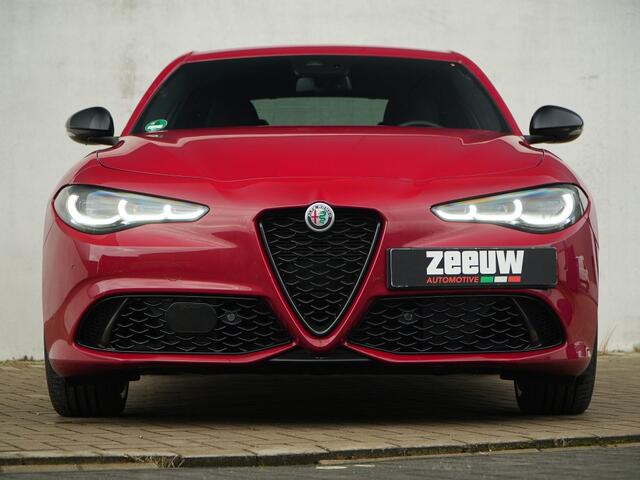 Alfa Romeo GIULIA 2.0 Turbo 280 PK Competizione Q4 AWD | Harman | Veloce | 19"