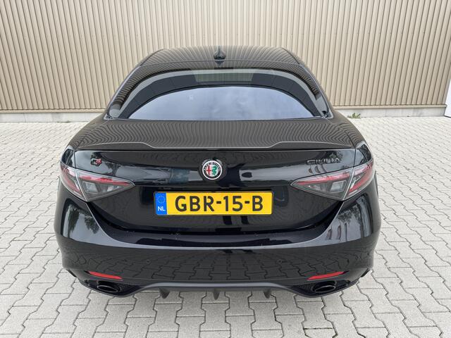 Alfa Romeo GIULIA 2.0 T Veloce Ti AWD