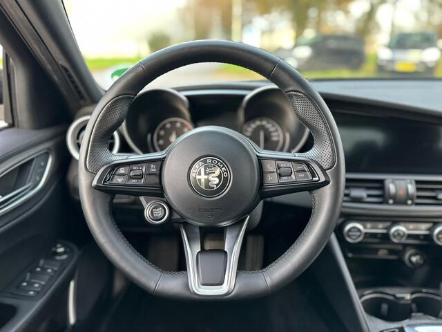 Alfa Romeo GIULIA 2.0 T Q4 GME AWD Ti 280PK|CAMERA|LED|MEMORY|PDC|LANE ASSIST