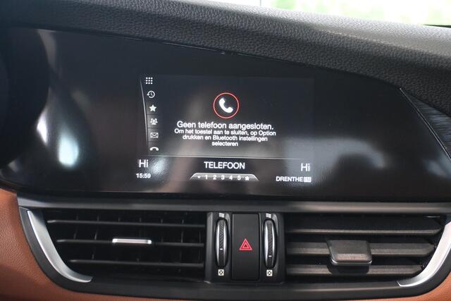 Alfa Romeo GIULIA 2.2 Super Automaat Ecc Navigatie Cruise Control Rijklaarprijs Inruil Mogelijk!