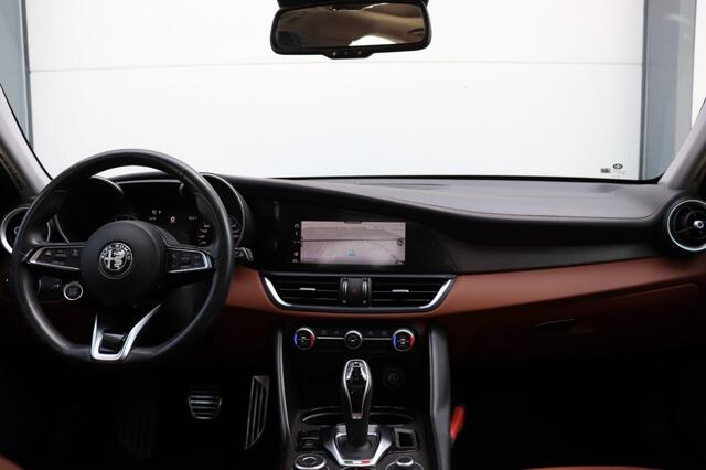 Alfa Romeo GIULIA 2.0T TI/STOEL.STUUR.VERW/KEYLESS/ADAP.CRUISE/DODEHOEK