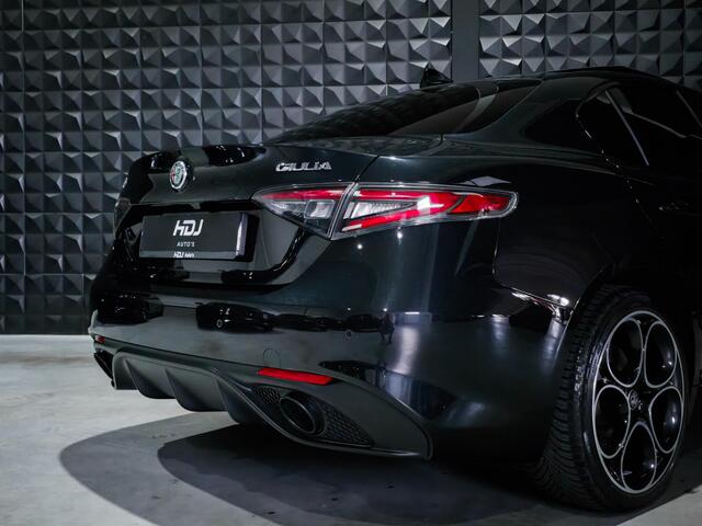 Alfa Romeo GIULIA 2.0 T GME AWD Veloce | Pano | 19"| ACC | Matrix |Side | Memo | ACC |