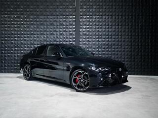 alfa-romeo-giulia-2.0-t-gme-awd-vel