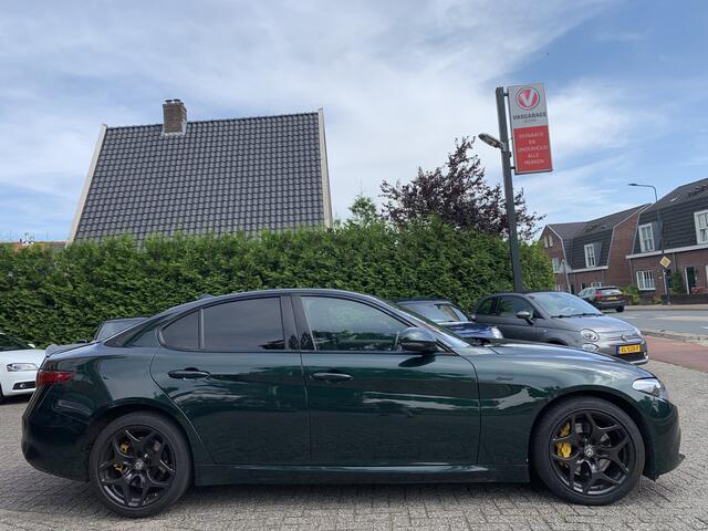 Alfa Romeo GIULIA 2.0T Sprint 200pk Aut., de mooiste!