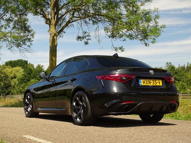 Alfa Romeo GIULIA 2.0T Sprint | Veloce | Raggazzon | 310PK | Draadloos laden