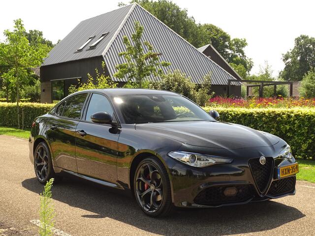 Alfa Romeo GIULIA 2.0T Sprint | Veloce | Raggazzon | 310PK | Draadloos laden