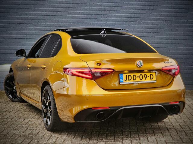 Alfa Romeo GIULIA 2.0 T Veloce AWD GT JUNIOR / FULL OPTION / H&K / ADAPT. SCHOKBREKER. / ADAS 2