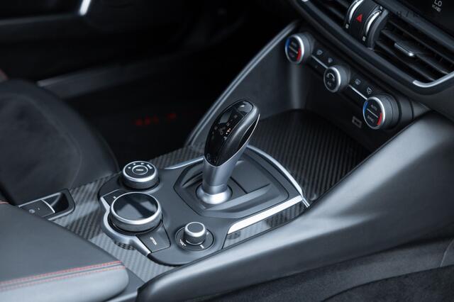 Alfa Romeo GIULIA 2.9 V6 QUADRIFOGLIO - Automaat