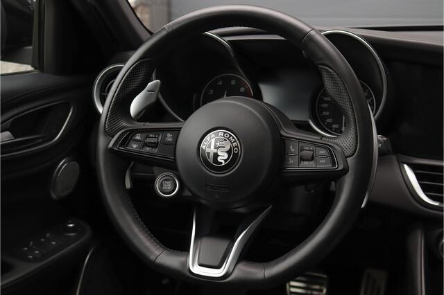 Alfa Romeo GIULIA 2.0 Veloce Q4 1e eig Alle opties 280PK Garantie