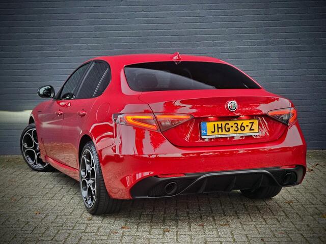 Alfa Romeo GIULIA 2.0 T GME AWD Competizione / CARPLAY / ADAPT. SCHOKBREKER /