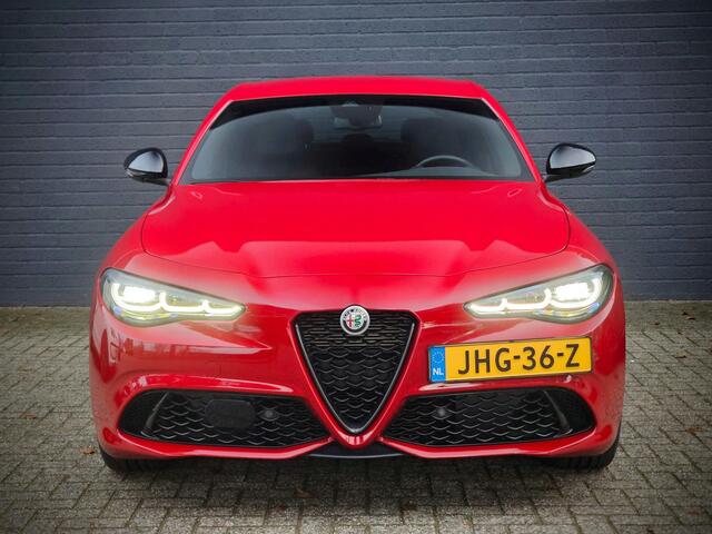 Alfa Romeo GIULIA 2.0 T GME AWD Competizione / CARPLAY / ADAPT. SCHOKBREKER /