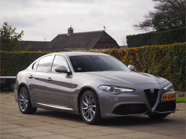 Alfa Romeo GIULIA 2.0 T AWD Veloce Q4 280PK - TREKHAAK -