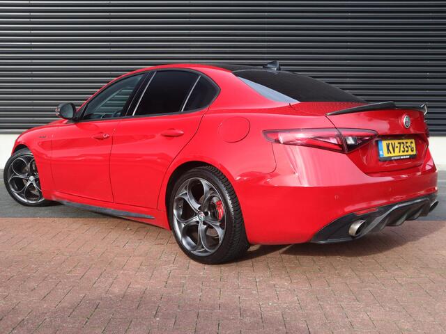 Alfa Romeo GIULIA 2.0T Super | Clima | Cruise | Multimedia/Navi | Leder | PDC + Camera |