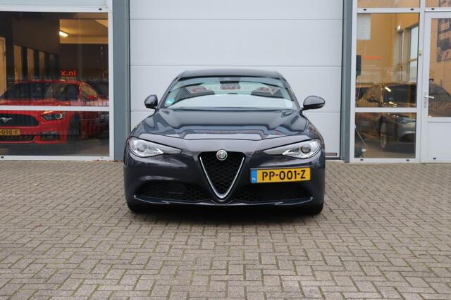 Alfa Romeo GIULIA 2.0T SUPER /ORIG.NL/1e.EIG/KEYLESS/STOEL.STUUR.VERW/SPORTSTOELEN