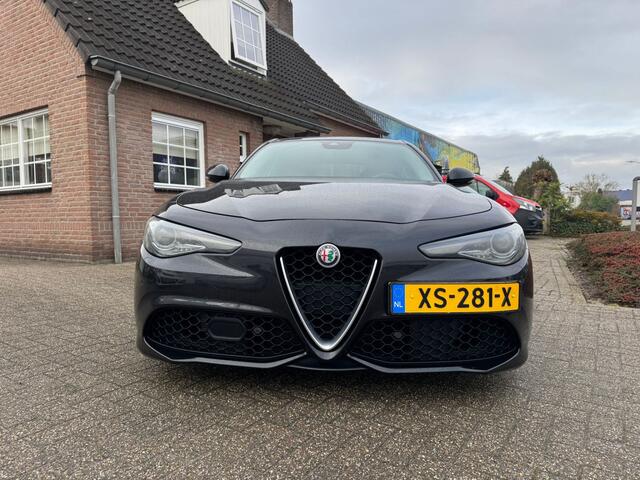 Alfa Romeo GIULIA 2.0 Turbo 280PK Aut AWD Veloce Org.NL