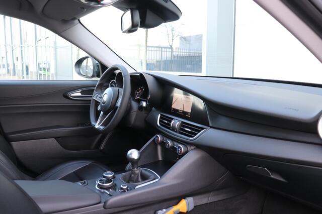 Alfa Romeo GIULIA 2.2 ECO BNS SUPER/ ORIG.NL en 100% DEALERONDERH.