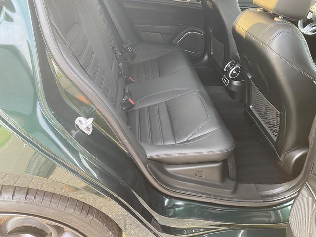 Alfa Romeo GIULIA 2.0 T Veloce VERDE VISCONTI!! ?