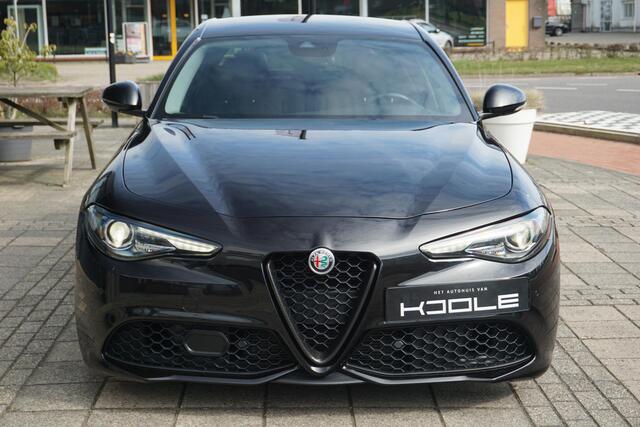 Alfa Romeo GIULIA 2.0 T AWD Veloce | Carbon | Carplay | Milano Edition