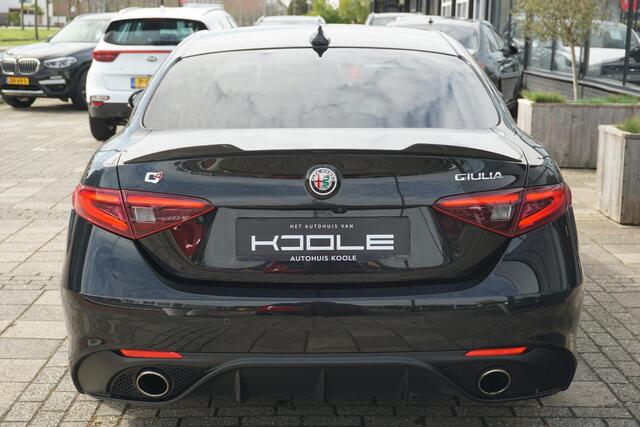 Alfa Romeo GIULIA 2.0 T AWD Veloce | Carbon | Carplay | Milano Edition