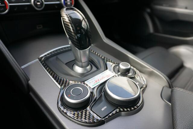 Alfa Romeo GIULIA 2.0 T AWD Veloce | Carbon | Carplay | Milano Edition