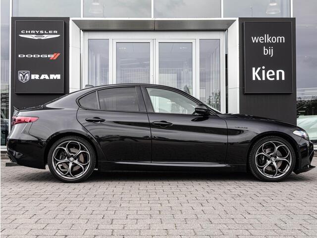Alfa Romeo GIULIA 2.0 T Veloce