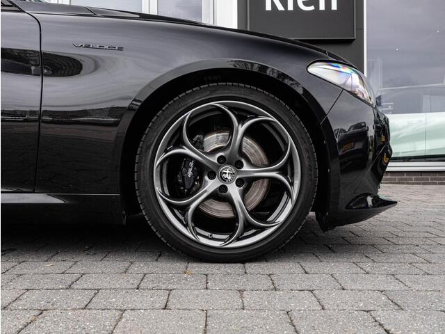 Alfa Romeo GIULIA 2.0 T Veloce